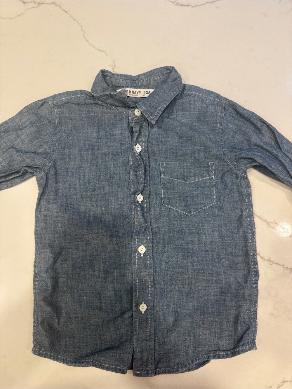Old Navy Light Blue Chambray Button-Down Shirt - Kids